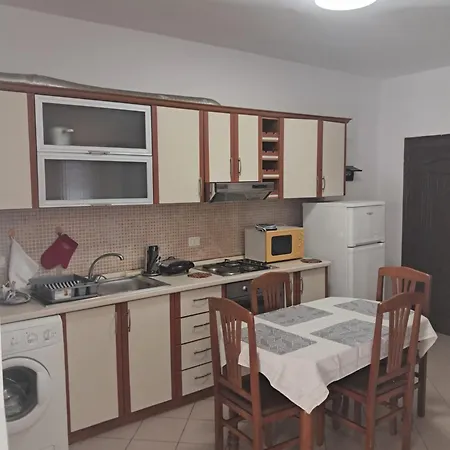 Nardi Apartment *